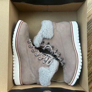 Cole Haan Women's Zerogrand Explore Hiker Waterproof Hiking Boot- Size 10